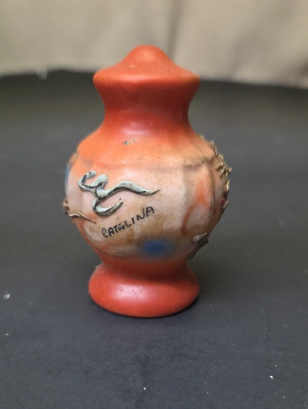 Japanese Moriage Dragonware salt and pepper shaker set.